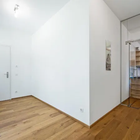 Gartenwohnung 90M² Apartman Pörtschach am Wörthersee